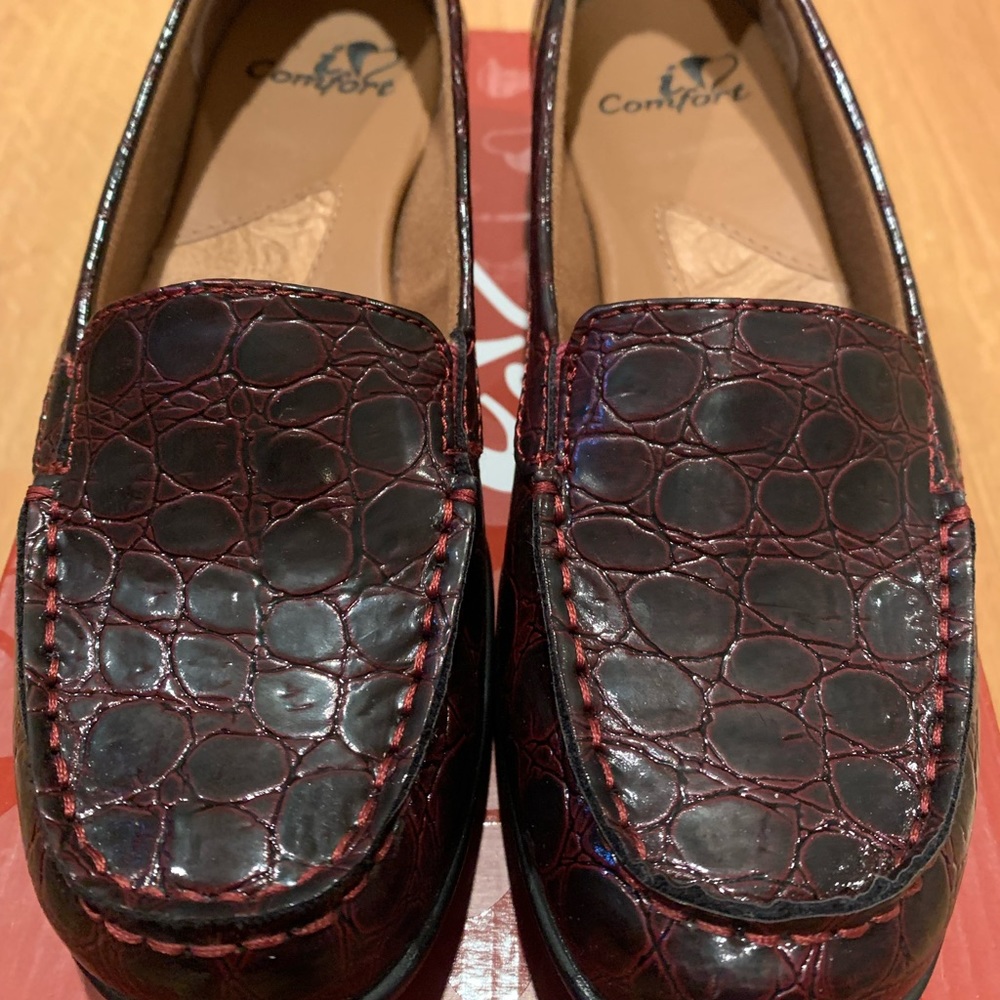 Woman’s  beautiful Loafers!